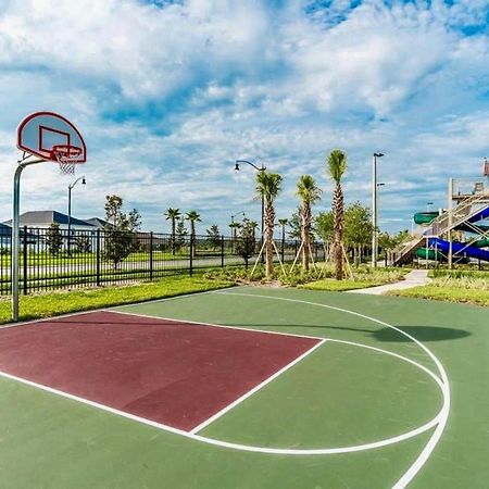 Splendid Thematic 2Br With Waterpark Apartment คิสซิมมี ภายนอก รูปภาพ
